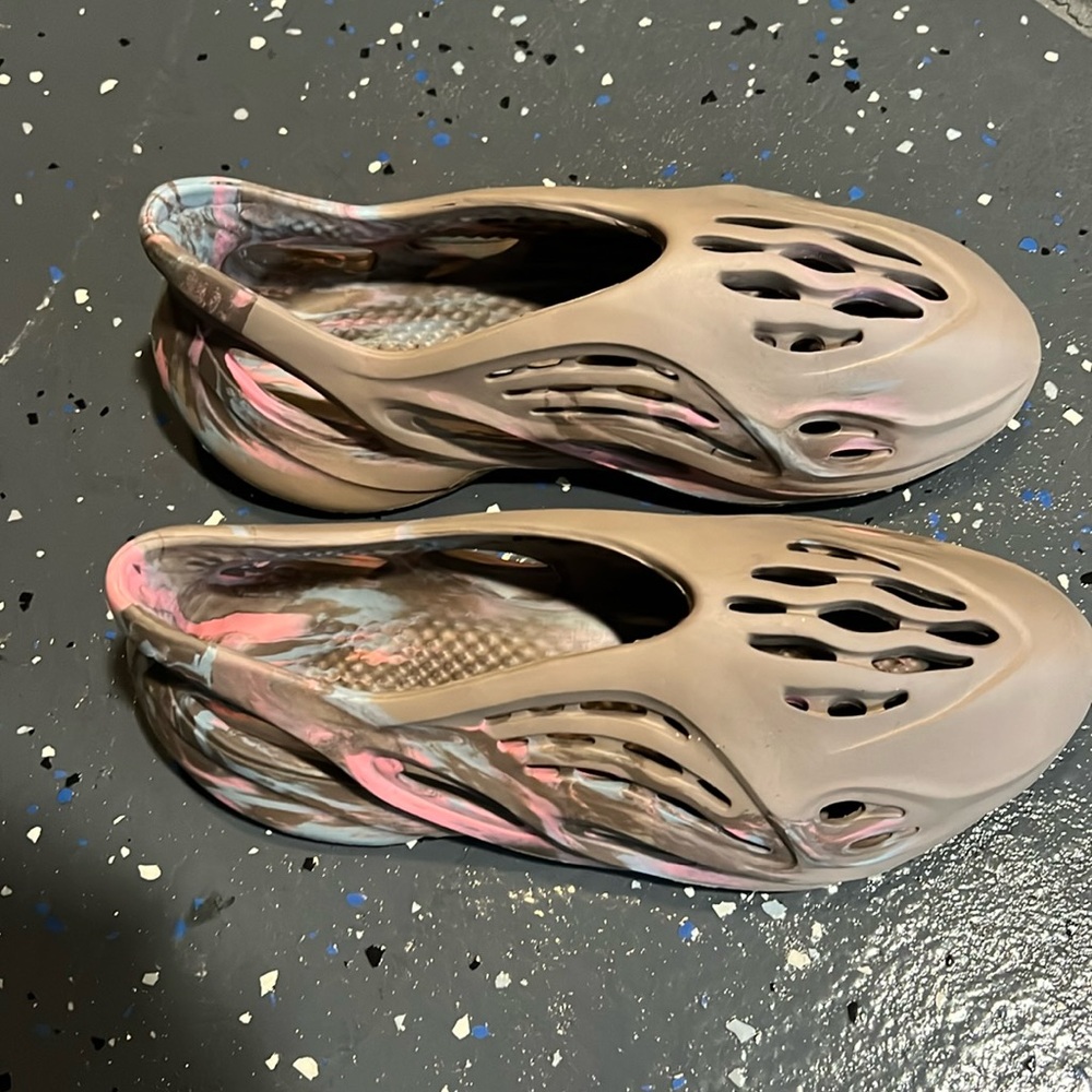 Yeezy Foam Runner